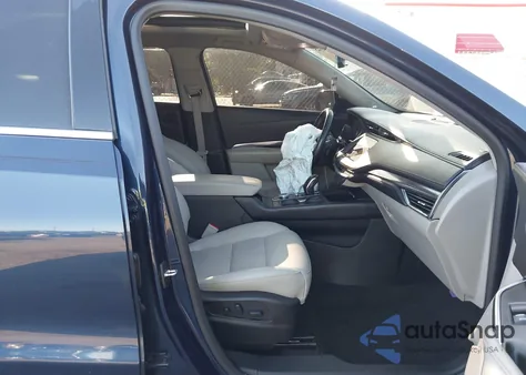 2019 Cadillac Xt4 Luxury из США, поврежденный, VIN 1GYAZAR43KF121430